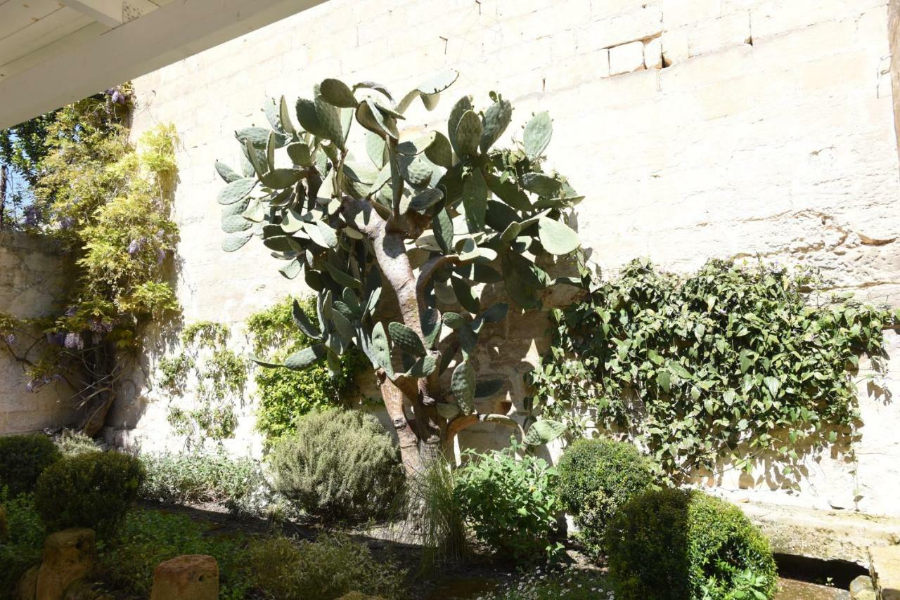 Il Giardino Di Benedetta Bed & Breakfast Lecce Dış mekan fotoğraf